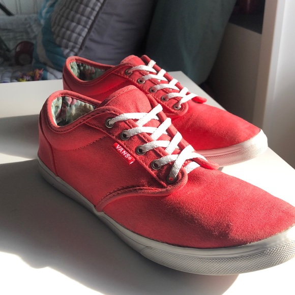 Pink Vans low top (used) - Picture 3 of 3